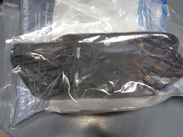 Genuine Ford Blind Spot Detection System Warning Sensor Bracket GV6Z-14D189-B