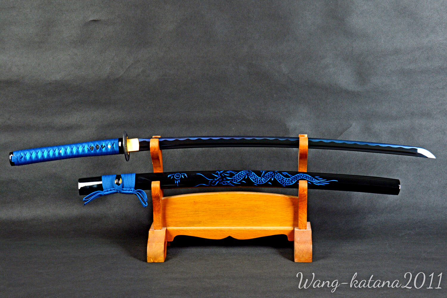 All Blue Katana 1095 Steel Battle Ready Japanese Samurai Sharp Functional Sword