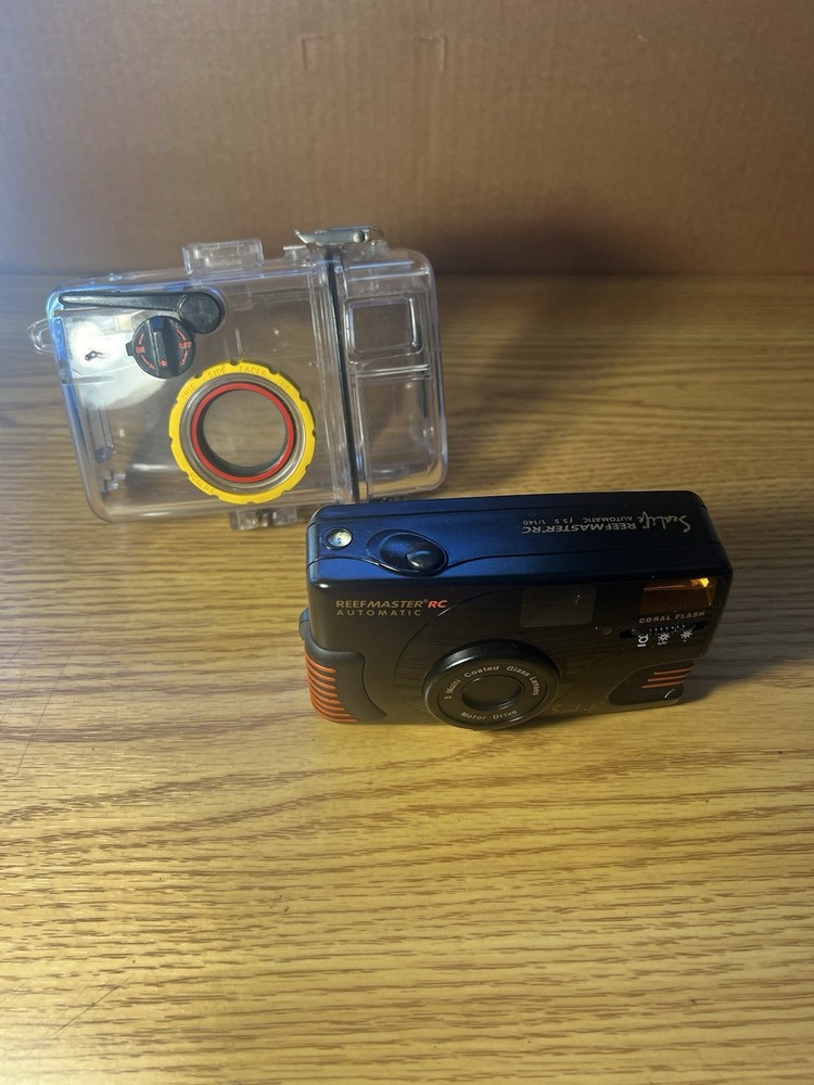 Sealife Reefmaster Mini Underwater Camera Housing & RC 35mm Camera (Untested)
