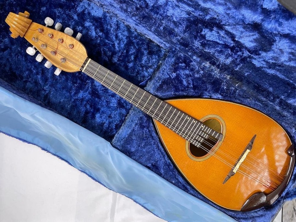 SUZUKI Classic Mandolin No.10