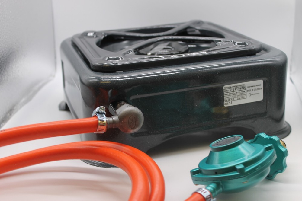 Regulator with 6" Hose BBQ 4 Regular LPG Burner