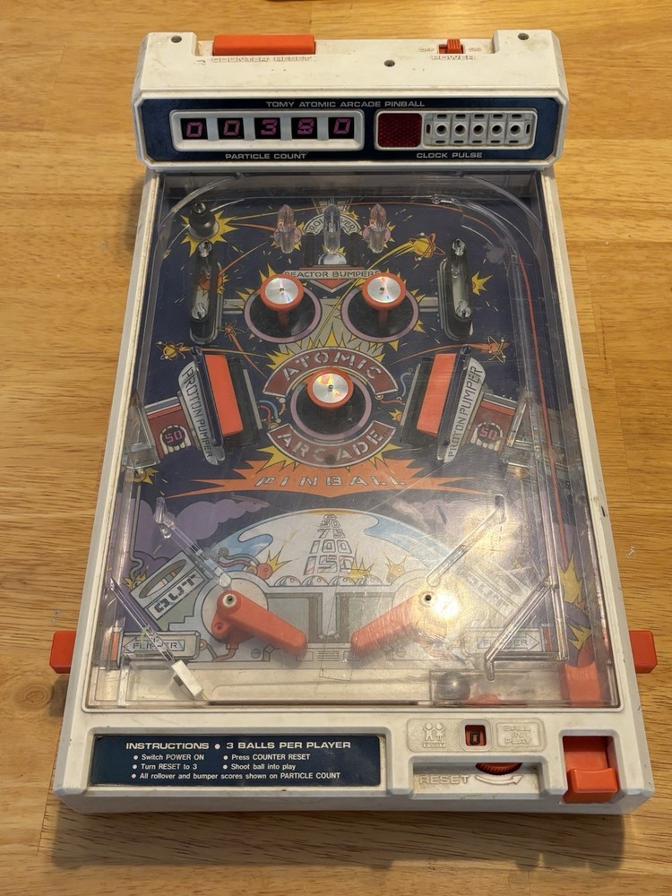Tomy Atomic Arcade Tabletop pinball Machine Game 1979