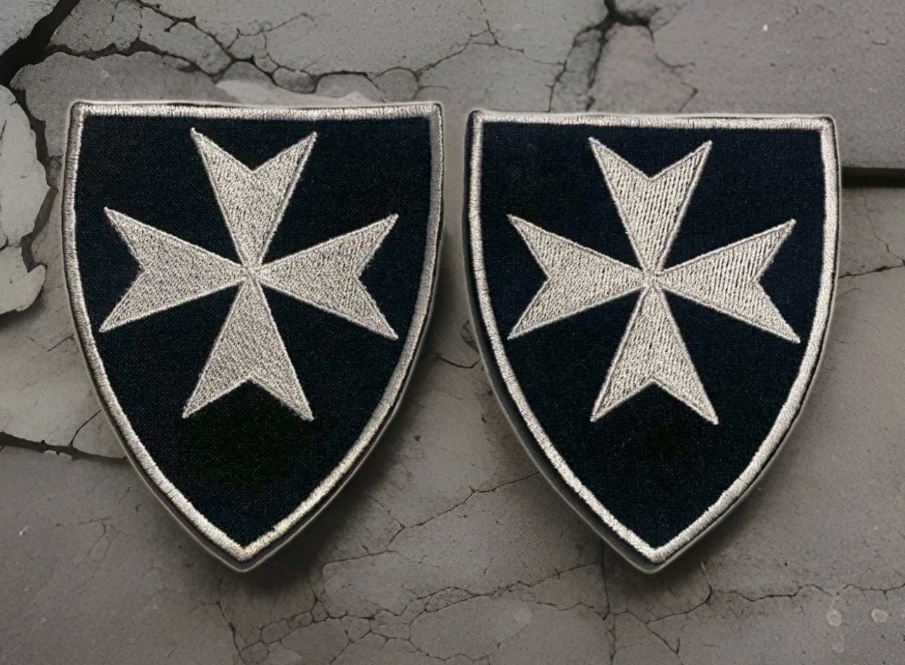 Chevron with the image of the symbol of the Order of the Knights Hospitaller.