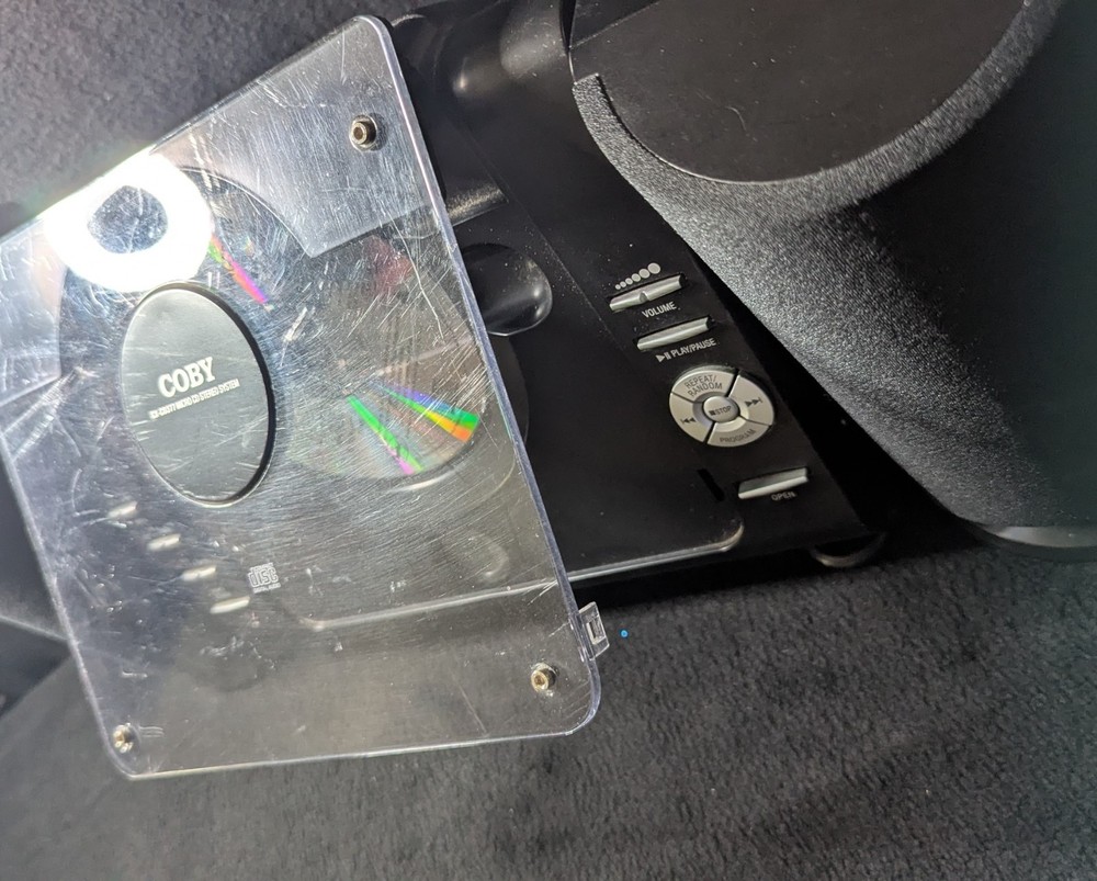 Coby Stereo System CD-CX377 + Speakers *TESTED*WORKING* NO REMOTE