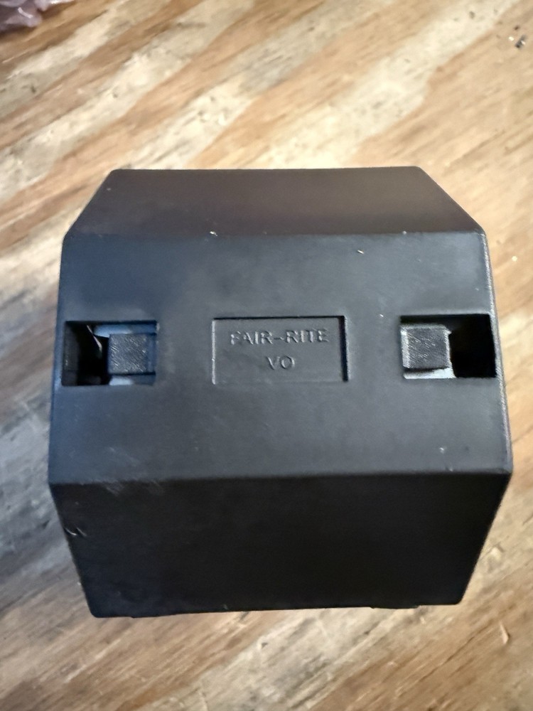 (10-Pack) Fair-Rite VO Openable Split Core Ferrite Clamp