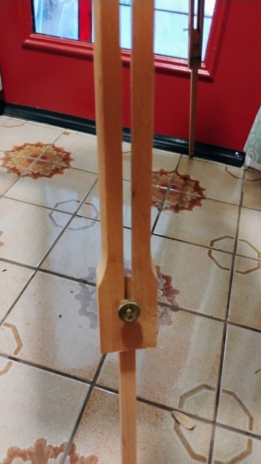 Folding vintage easel Wood dove tails WELL MADE FULL SIZE portable