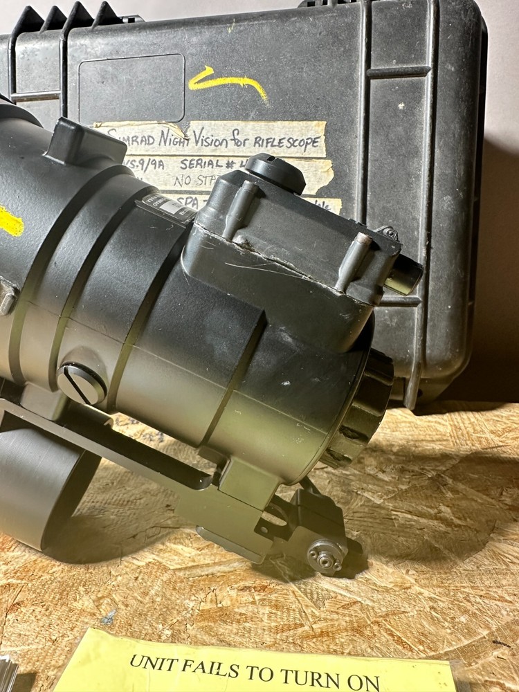 SIMRAD KN203 FAB night vision scope *working* W/HARD CASE