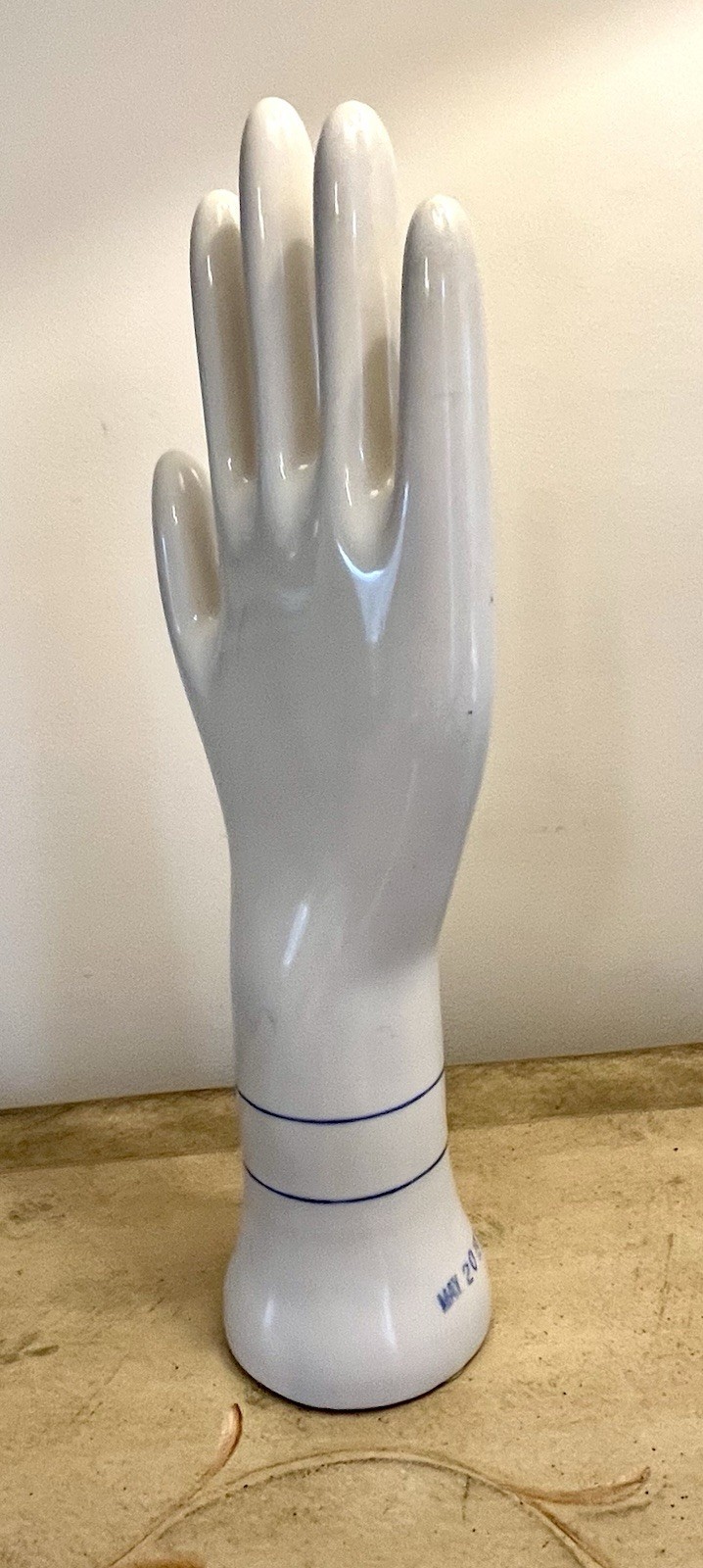 Vtg 1976 GENERAL PORCELAIN Commercial Large Hand Glove Mold Mannequin 14”Display