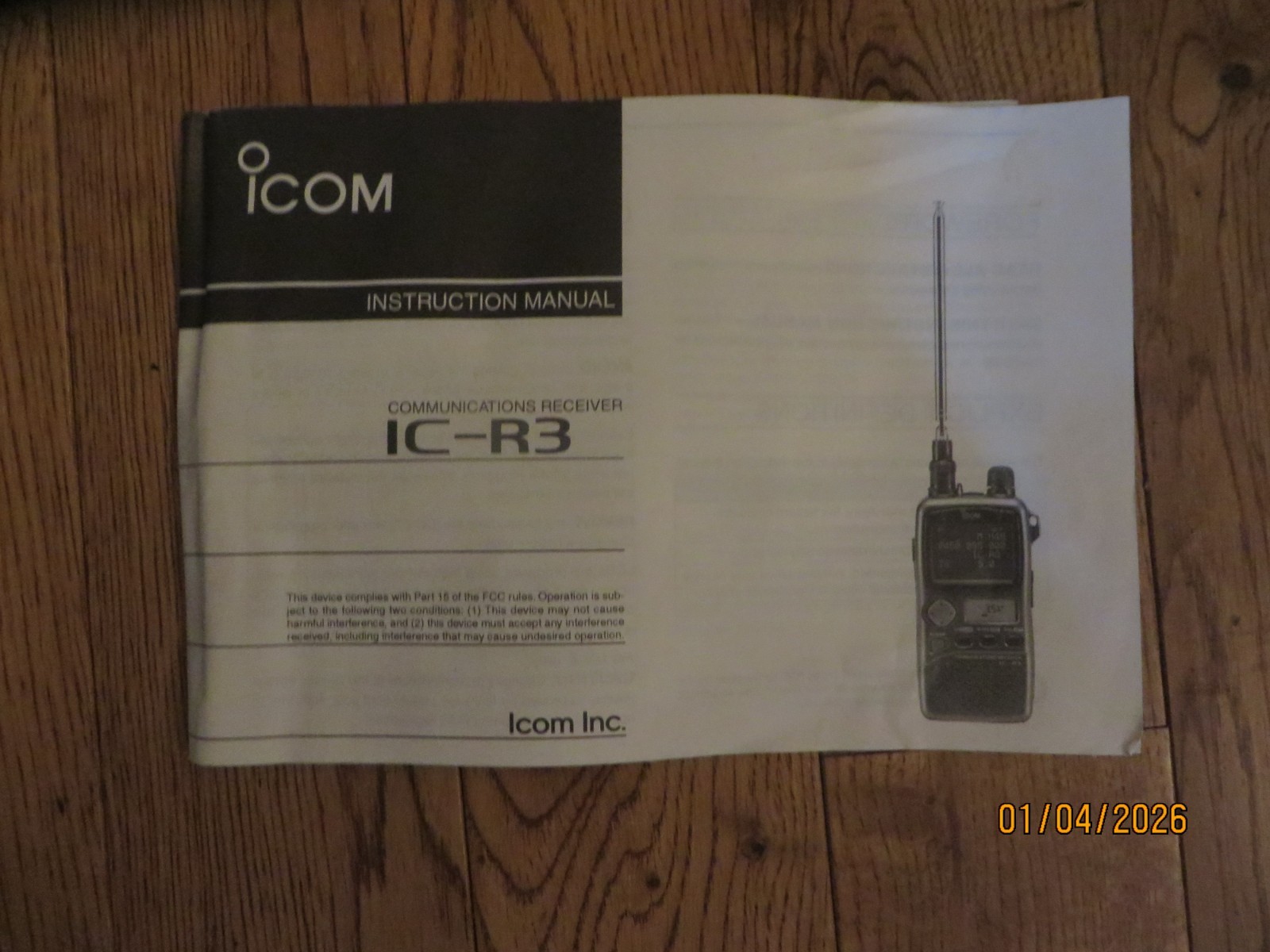 ICOM IC-R3 Handheld Wideband Communications Receiver .495 to 2450 MHz ++++