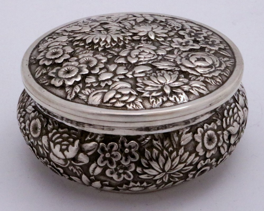 Wang Hing Chinese Export Repousse Sterling Silver Lidded Box