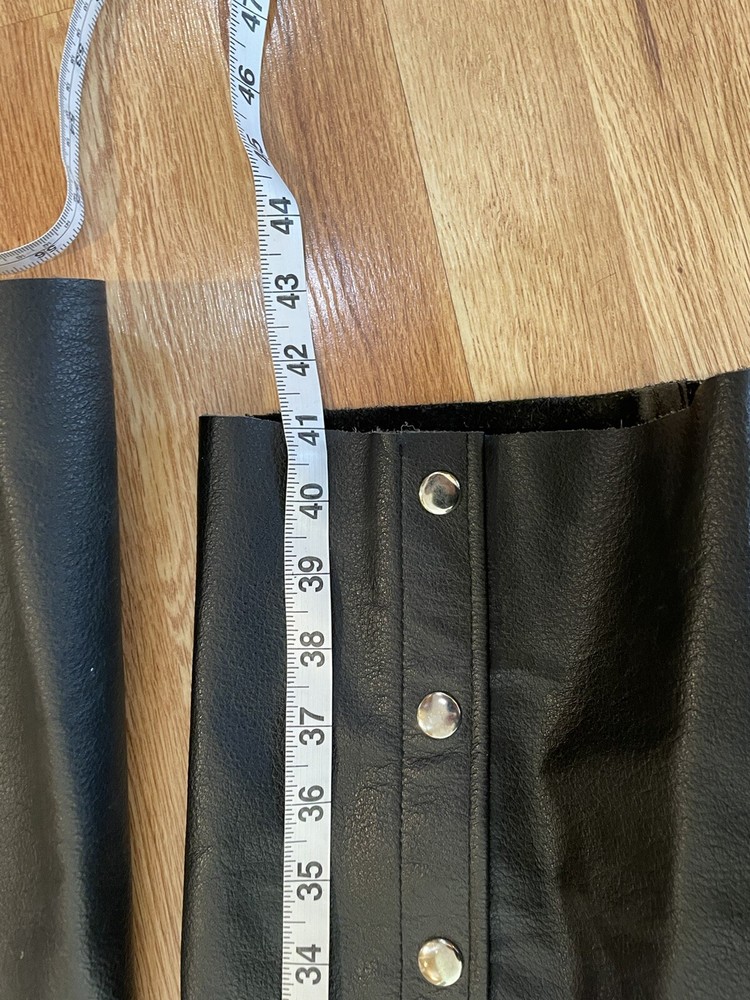 FMC Leather Chaps, Size Large! Modified Belt! Nice!