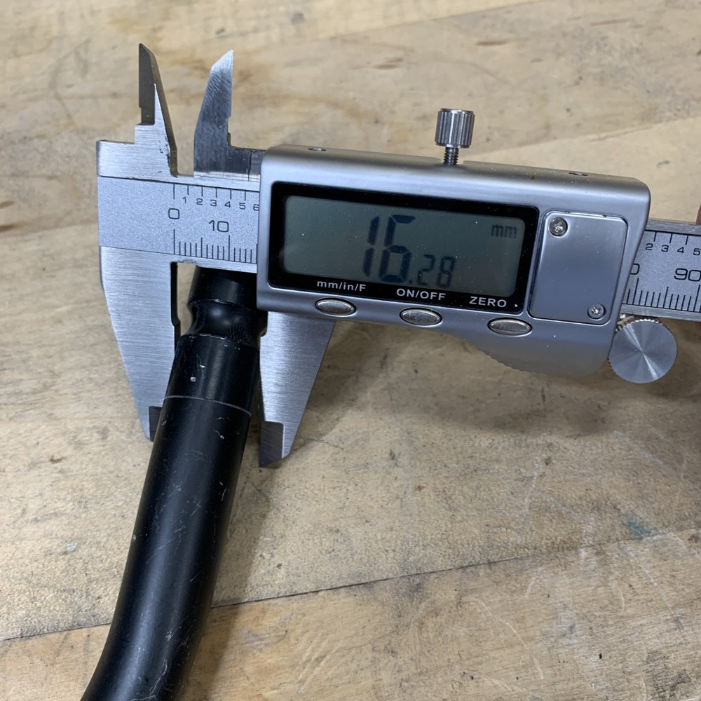 Benro Pan Handle- Incomplete.