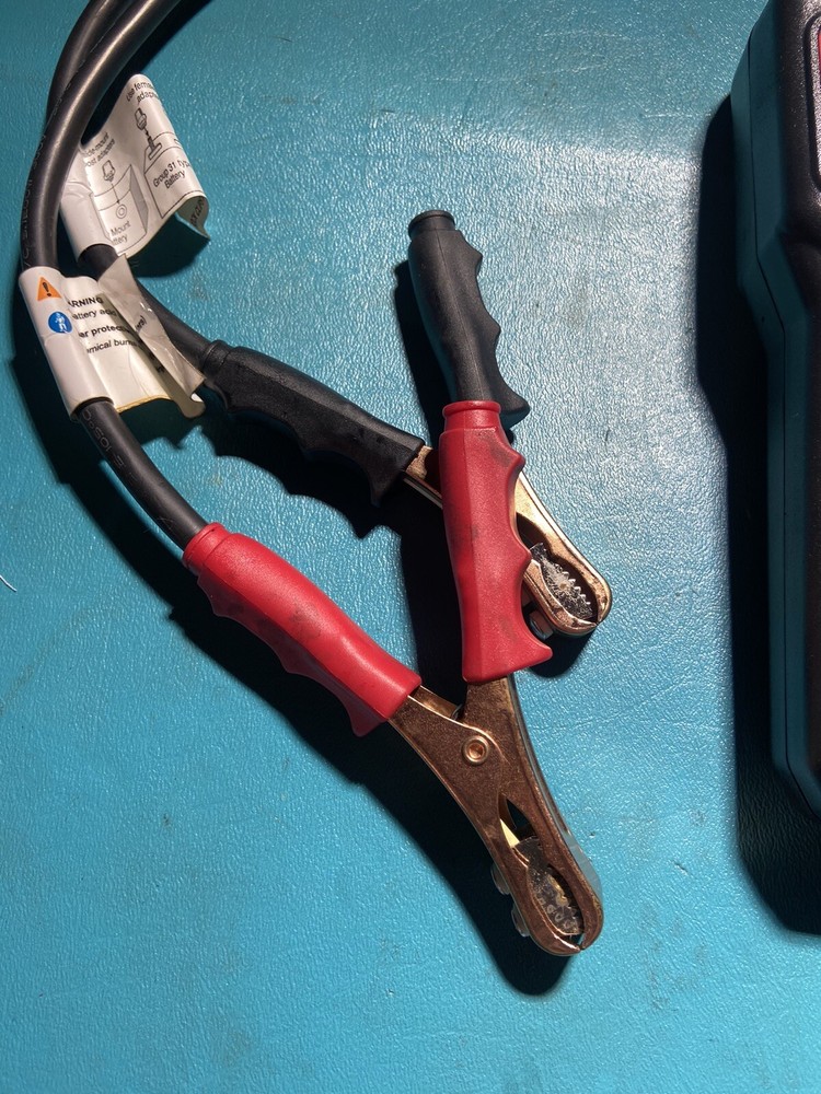 Techno Tools 12/24v Heavy Duty Electronic Battery Tester - B400