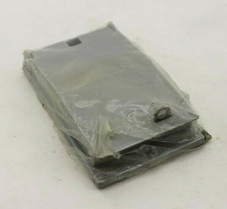 Mulberry 30534 Self-Closing Cover