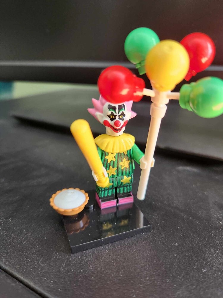 MINI KILLER KLOWNS CUSTOM Made & Printed SPIKEY Plus Pie & Base