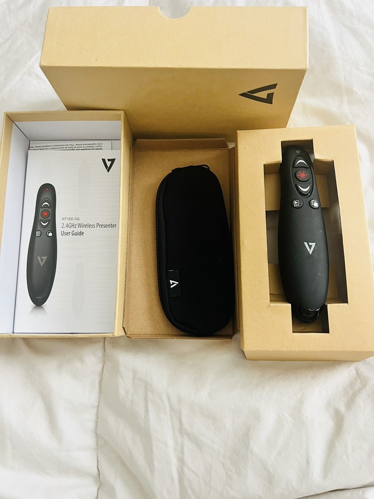 V7 WP1000-24G Professional Wireless Presenter with Laser Pointer and microS