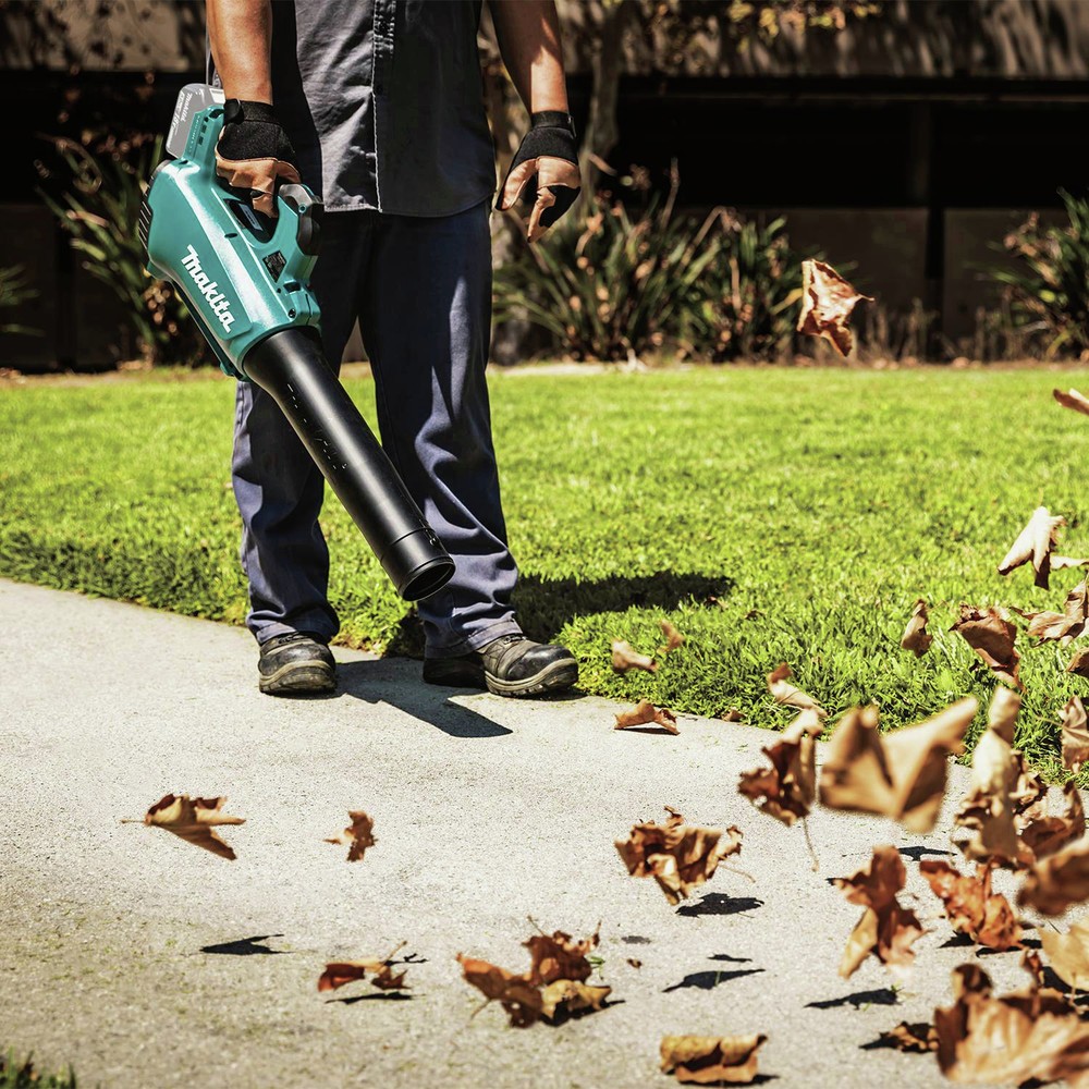 Makita XBU03Z-R 18V LXT Li-Ion BL Blower (Tool Only) Certified Refurbished