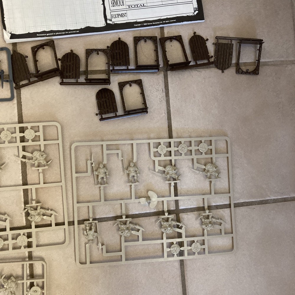 Advanced Heroquest Boardgame RPG Games Workshop 1990 (Mostly Complete) READ