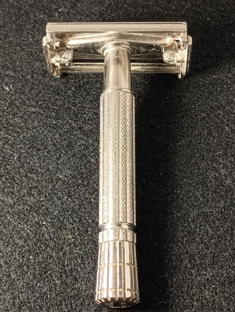 Vintage Gillette D3 Super Speed Razor