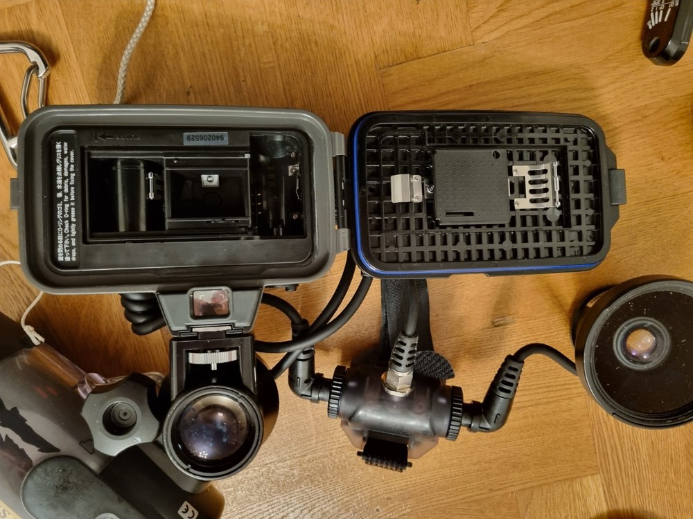 underwater diving camera