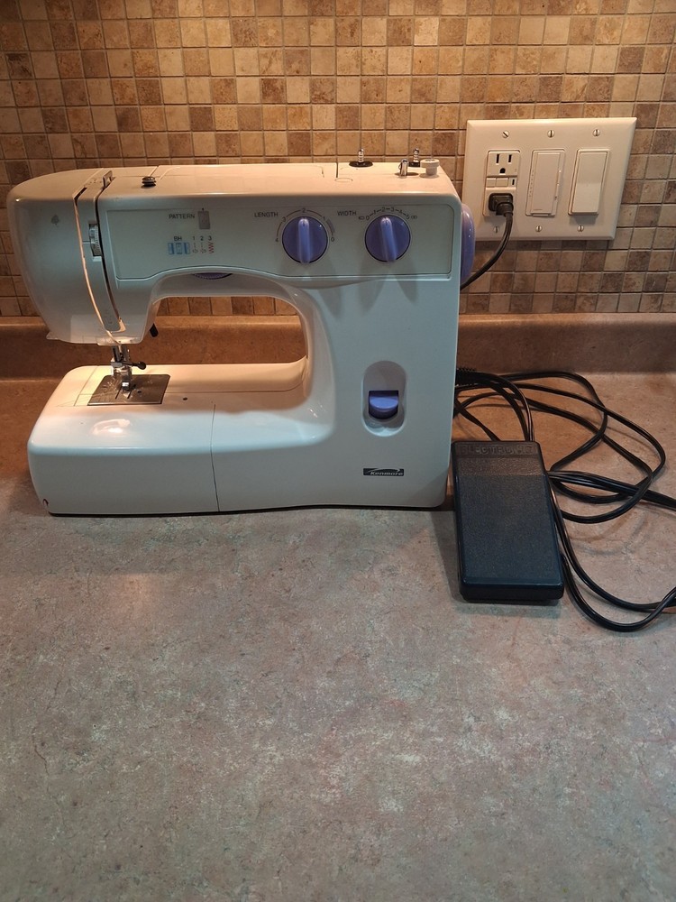 Kenmore Sewing Machine Model 385 With Pedal