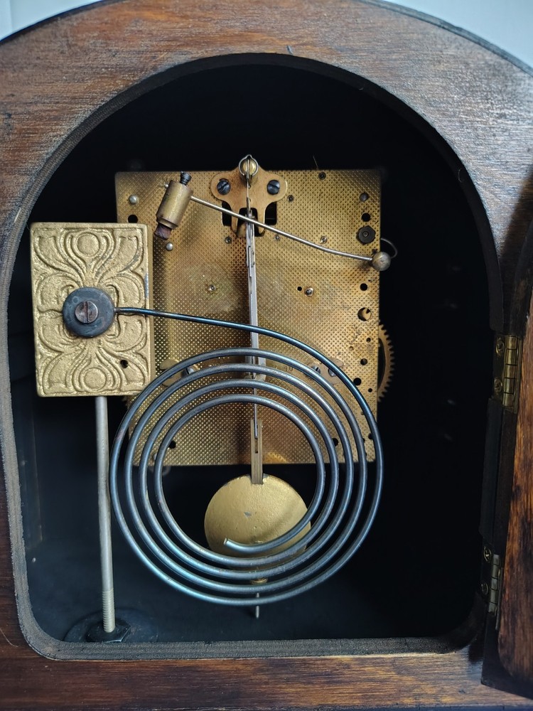 Vintage Mechanical Mantel Clock