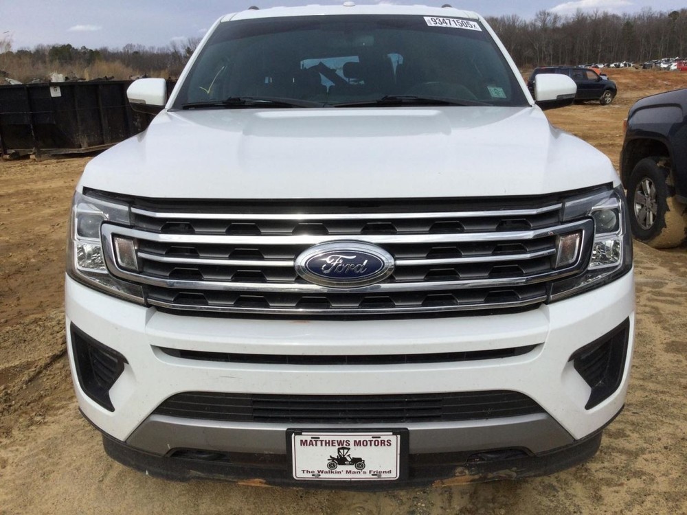 Fuse Box Engine Fits 18-21 NAVIGATOR 4974387