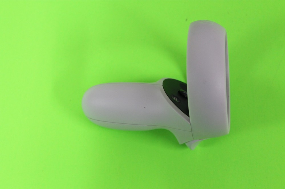 Meta Oculus Quest 2 VR RIGHT Touch Controller Only JD96CX (Right Hand)