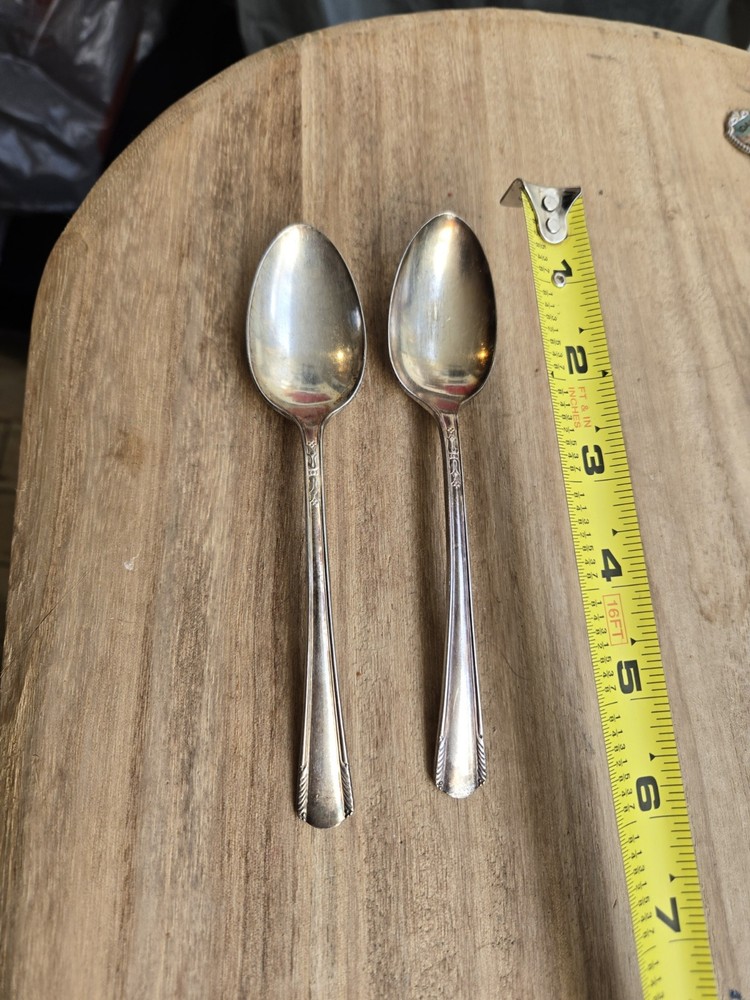 2 Wm Rogers Silverplate Teaspoons