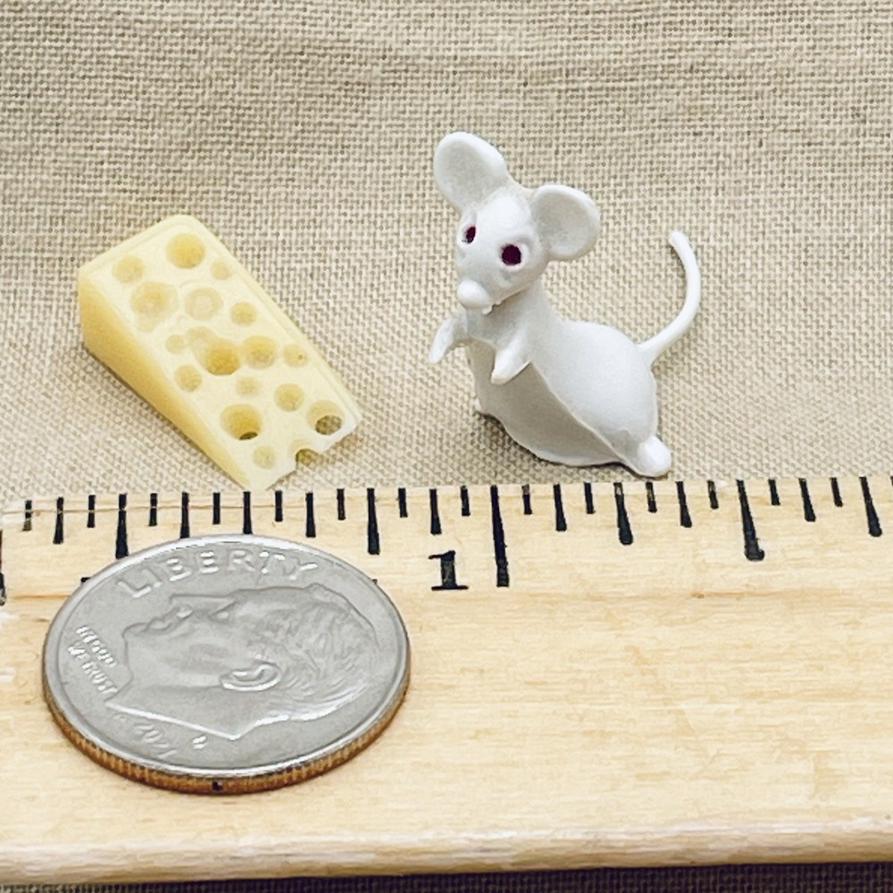 Vintage Miniature Mini Small Plastic West Germany White MOUSE & CHEESE Figurine