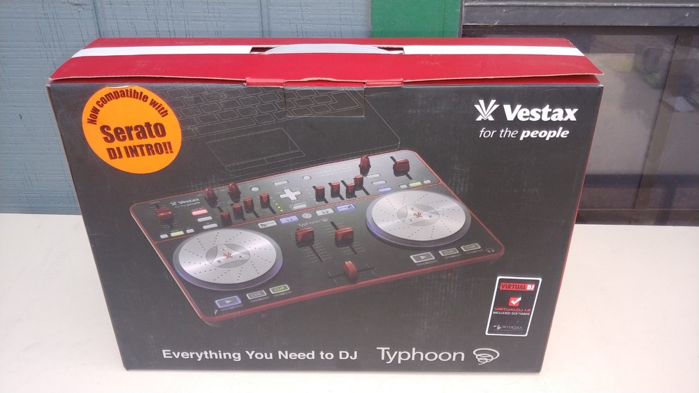 Vestax Typhoon DJ Interface MIDI