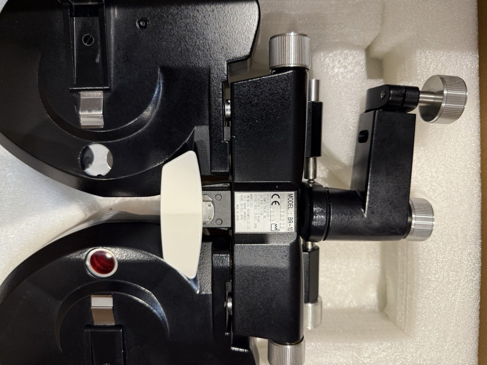 Shin Nippon BR10 phoropter used