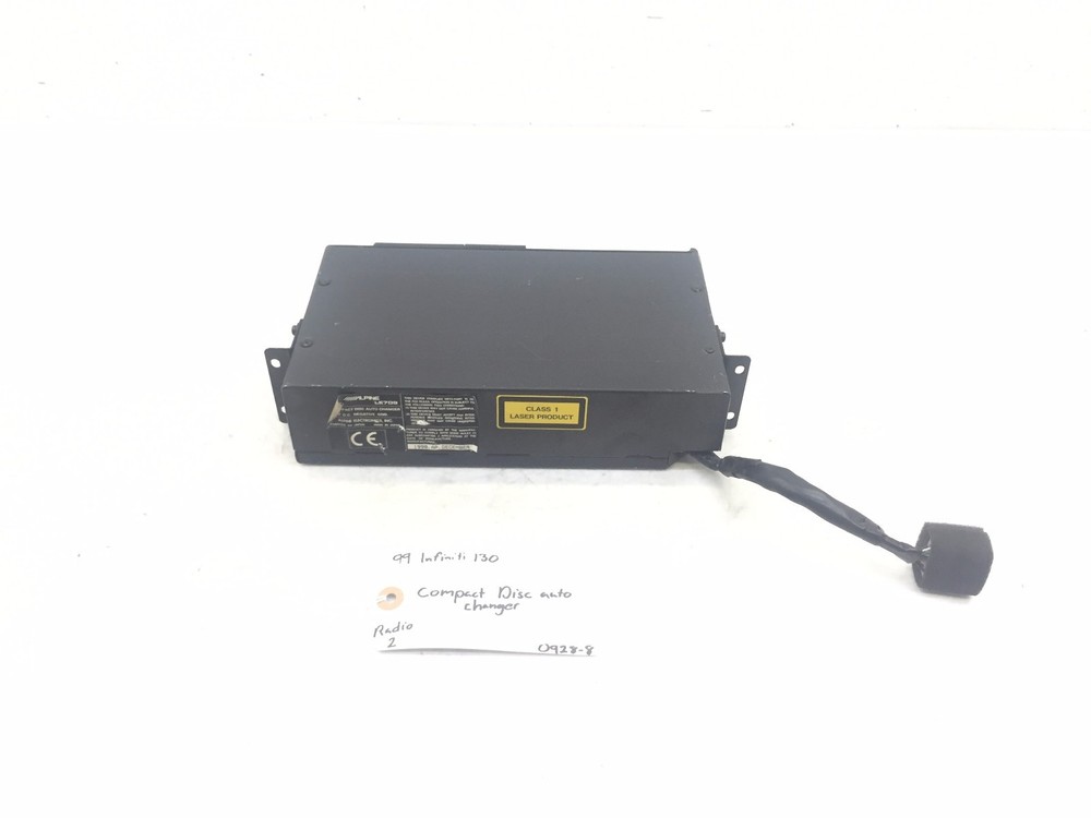 99 INFINITI I30 COMPACT DISC AUTO CHANGER