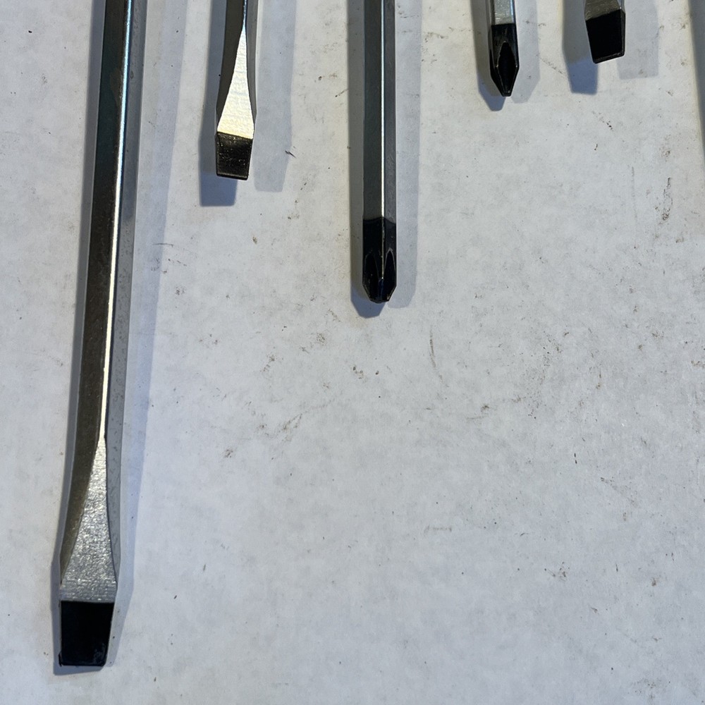 9 Mechanic Screwdrivers