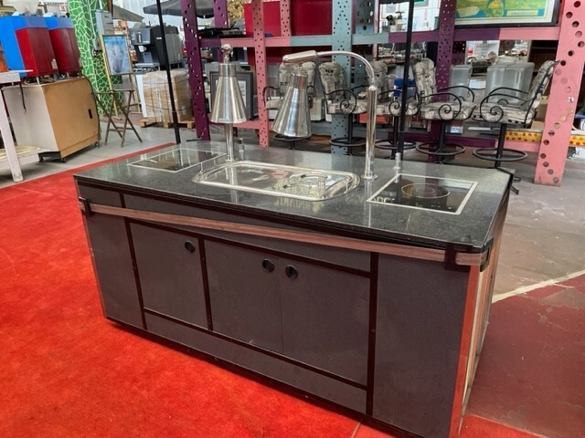 Elegant Buffet Tables with Table Top Burners