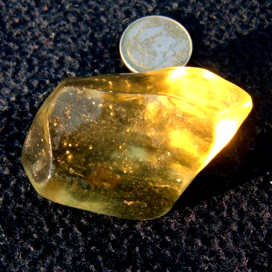 Libyan Desert Glass Meteorite Tektite impact specimen( 209 crt)Super GEM- AAAAA+