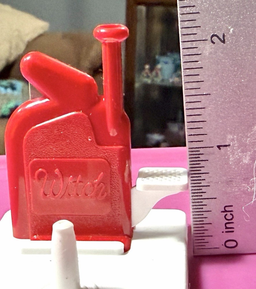 Witch Automatic Needle Threader: vintage sewing gadget w/ box & instructions