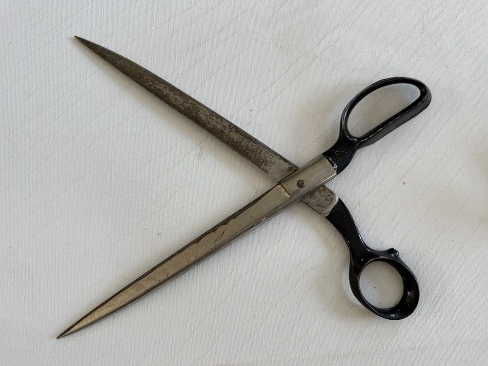 Wallpaper Scissors Warner USA Vintage Shears 12”