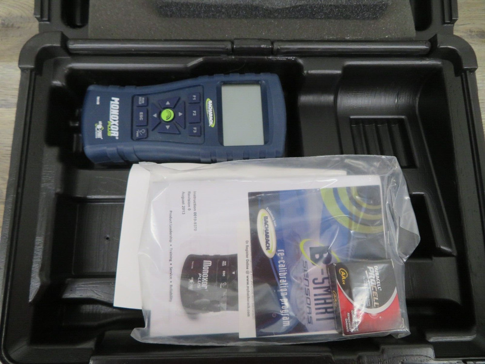 BACHARACH MONOXOR PLUS Portable Carbon Minoxide Analyzer