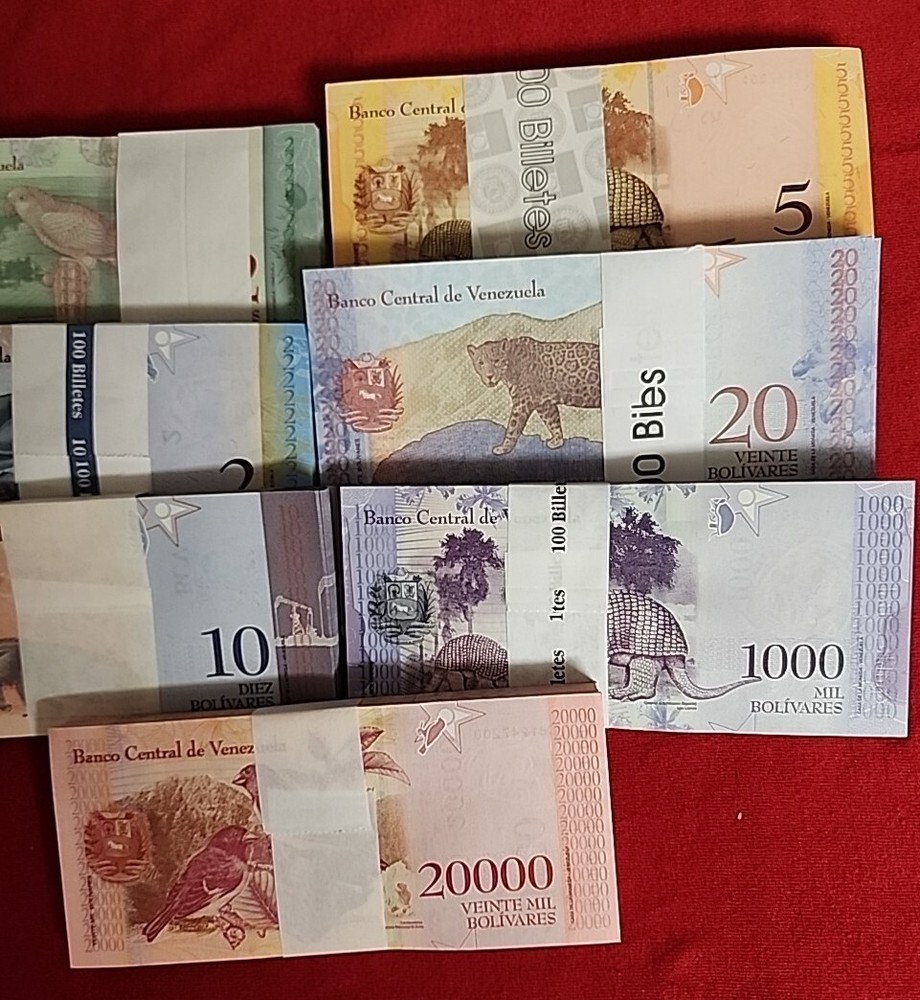 Venezuela (7 Pcs Set) x 100 Pcs Bundle, Different Years Unc Total 7 00 Pcs