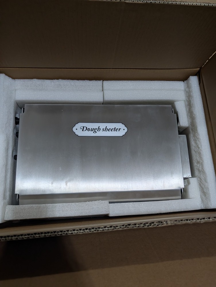 Folding Dough Sheeter Manual Dough Roller Machine 12”