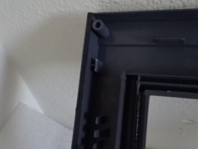 Diebold Opteva 00-104789-000A 15" SCREEN FRAME