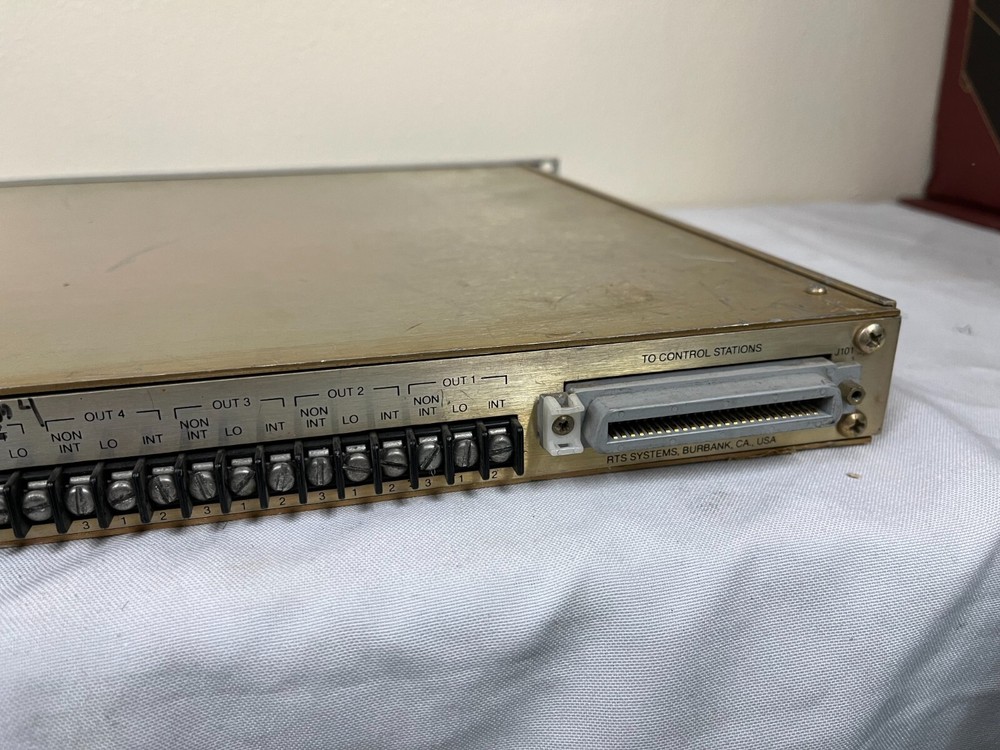 RTS Telex Model 4010 Central Electronics Series 4000 IFB System