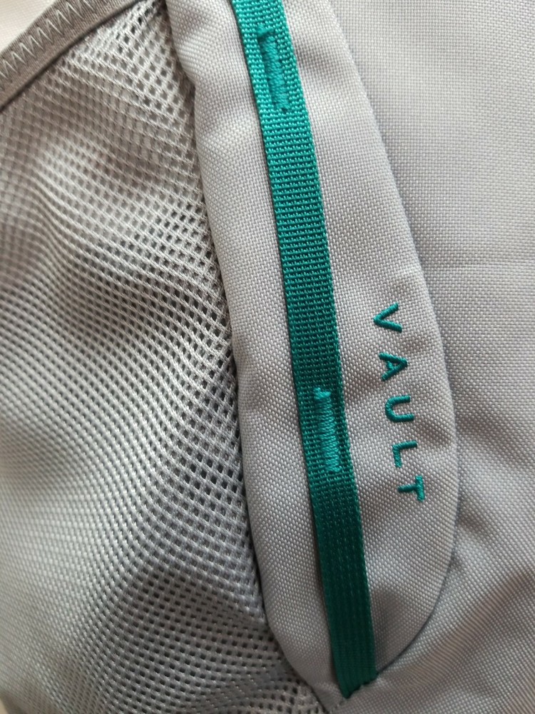 North Face Backpack Vault Grey, Off White And Teal.