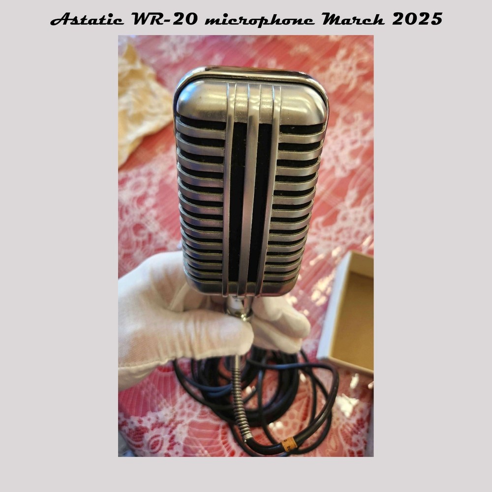 Astatic WR-20 Dual Crystal Microphone. Untested. Original Box with Extras