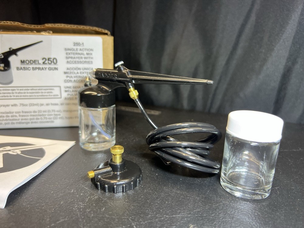 Badger -Brush Co 250-1 Basic Spray Set