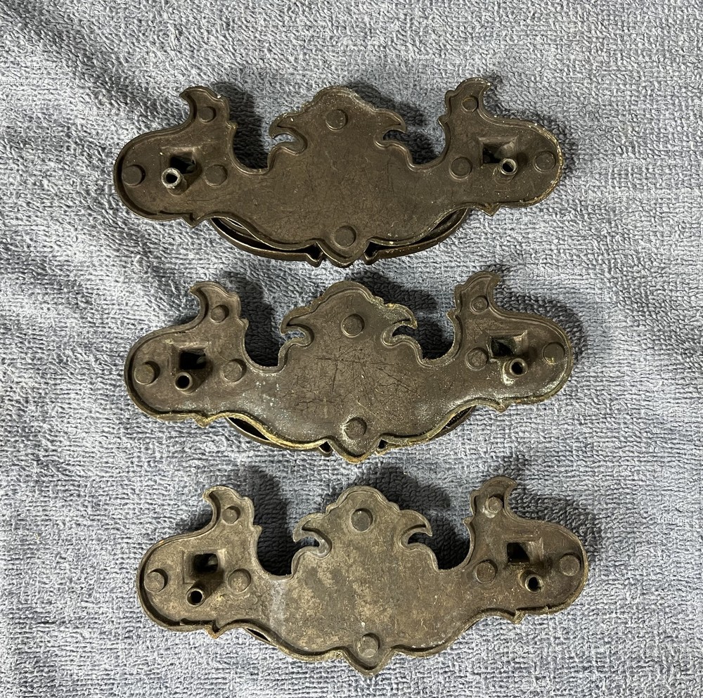 Vintage Drawer Handle Pulls - Large Drop Bail Pull Handles - Brass - Set of 3