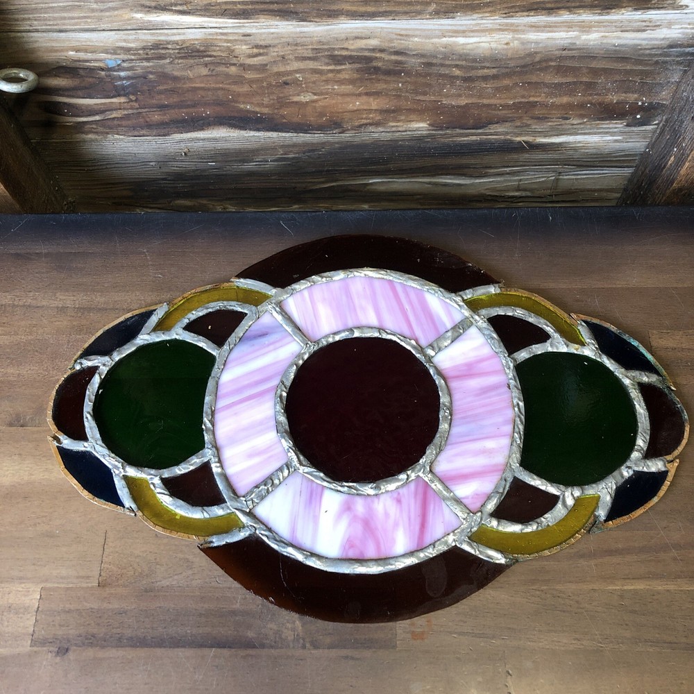 Vintage Stained Glass Oval Shape Design
