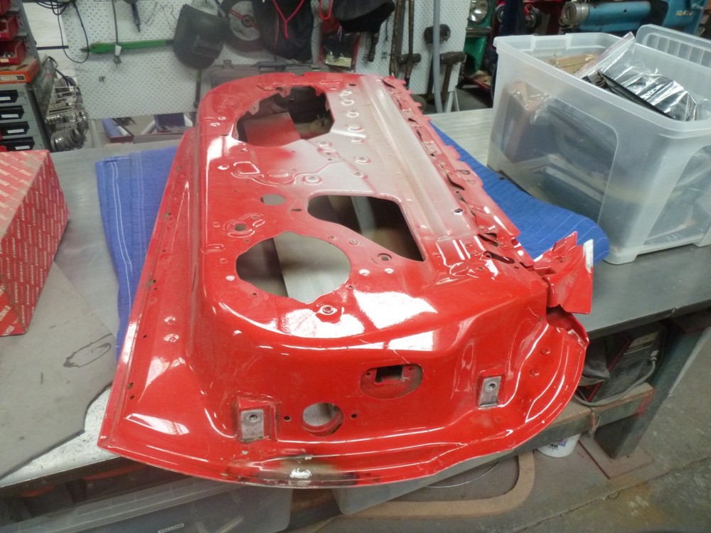 FERRARI BODY PARTS