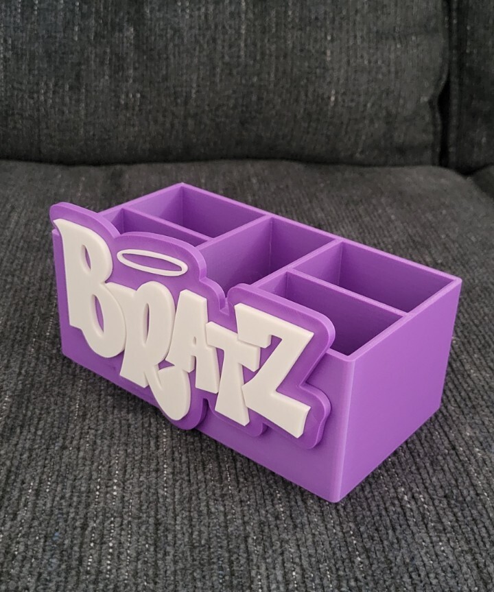 BRATZ Makeup Brush Organizer